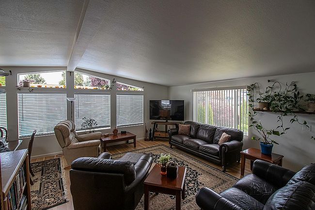 Additional photo 1 of property located at 32483 Oakville Rd Sw