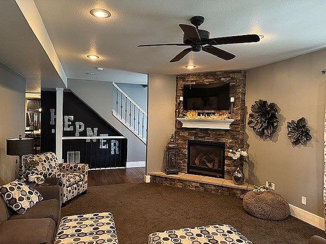 Photo of 307 S 6th St, Beresford, SD