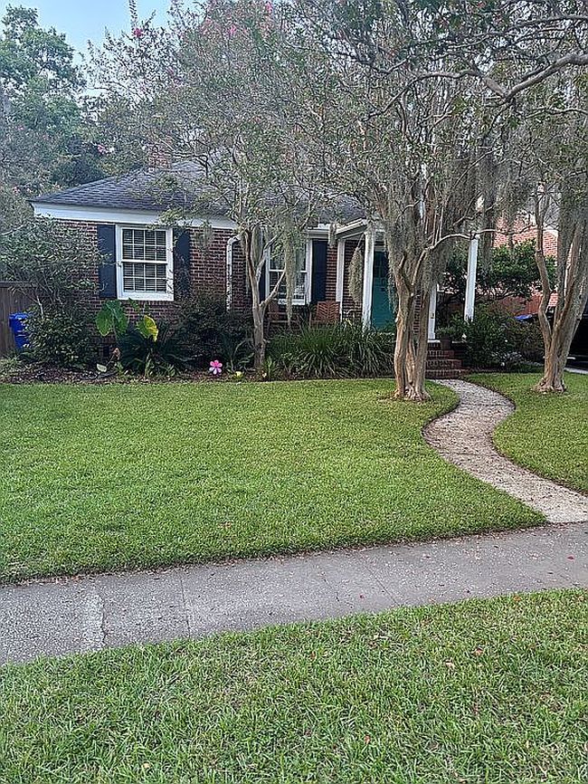 Photo of 10 Lyttleton Ave