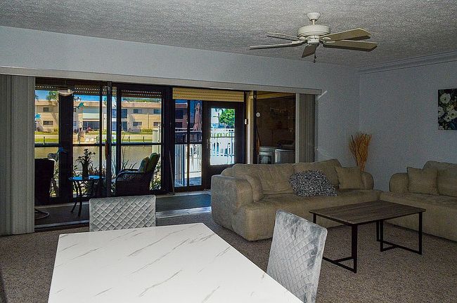 Image of 3708 Se 12th Ave Apt 104B
