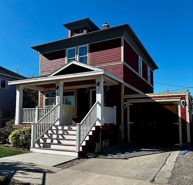 Preview of property located at 817 5th Ave Ne