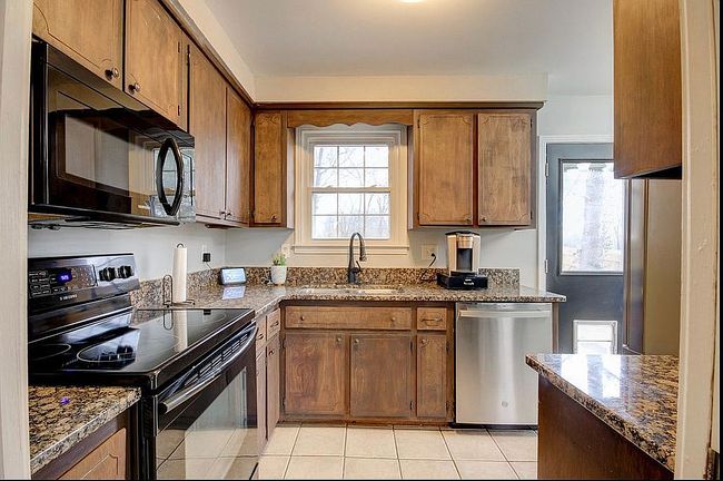 Photo of 1817 Apex Dr, Clarksville, TN