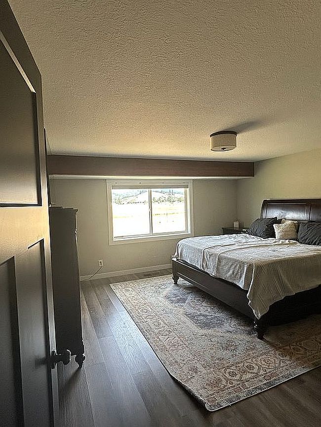 Additional photo 2 of property located at 1160 Valley View Rd