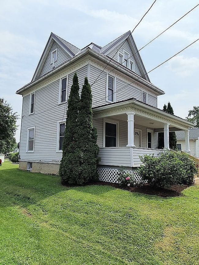 Photo of 1117 Orange Rd, Ashland, OH