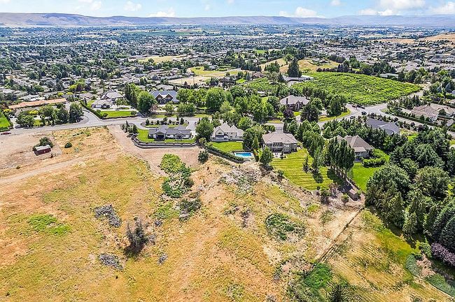 Photo of 6415 Scenic Dr, Yakima, WA