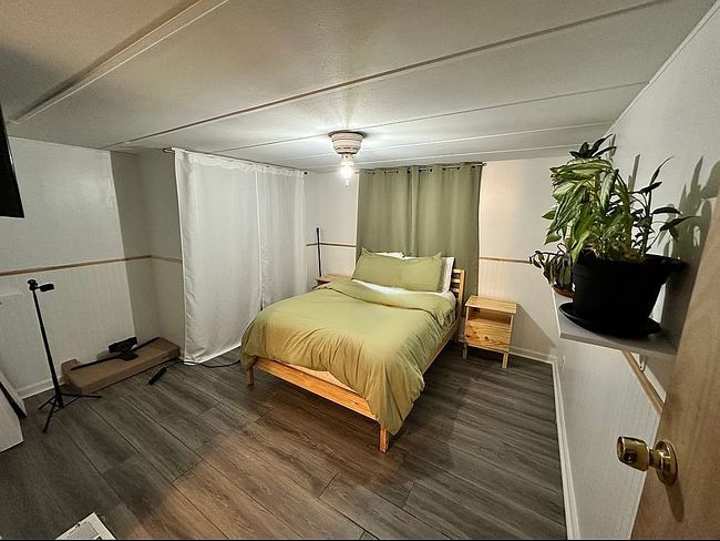 Additional photo 2 of property located at 2292 Current St