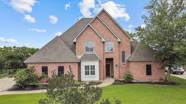 Image of 1588 Lake Pointe Ave