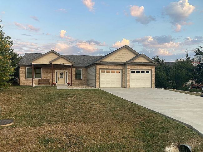 Image of 7119 Laurel Dr
