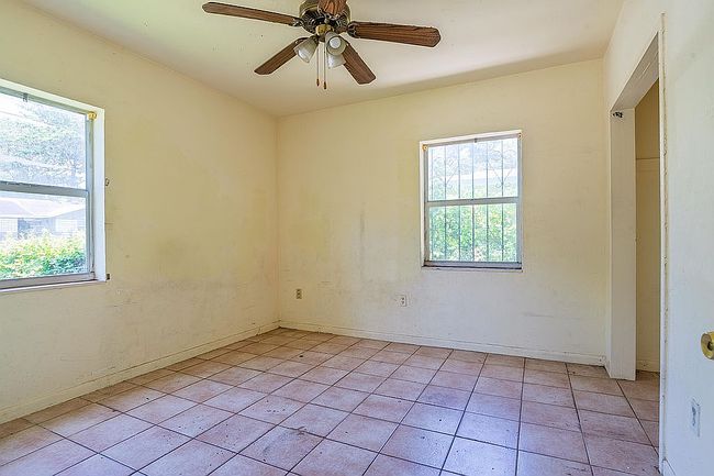 Additional photo 2 of property located at 3255 William Ave