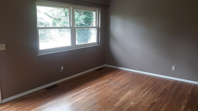 Photo of 941 Four Mile Rd, Cincinnati, OH