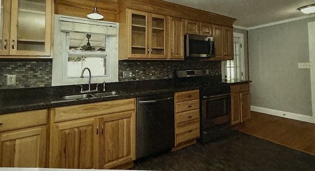 Photo of 808 Mark St