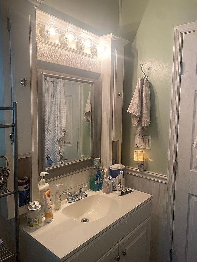 126 Poe Voll Ct, Stroudsburg, PA