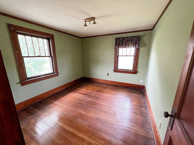 Image of 1304 Hinkley Ave Nw