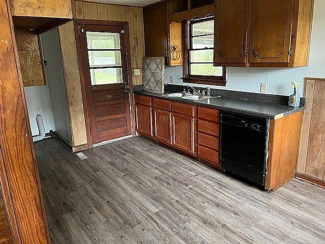 Photo of 180 Green Rd, Bolivar, TN