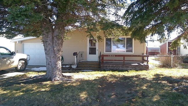 Photo of 1324 E 2nd St