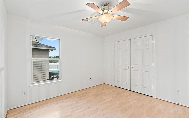 Photo of 8010 Fox St, Baytown, TX