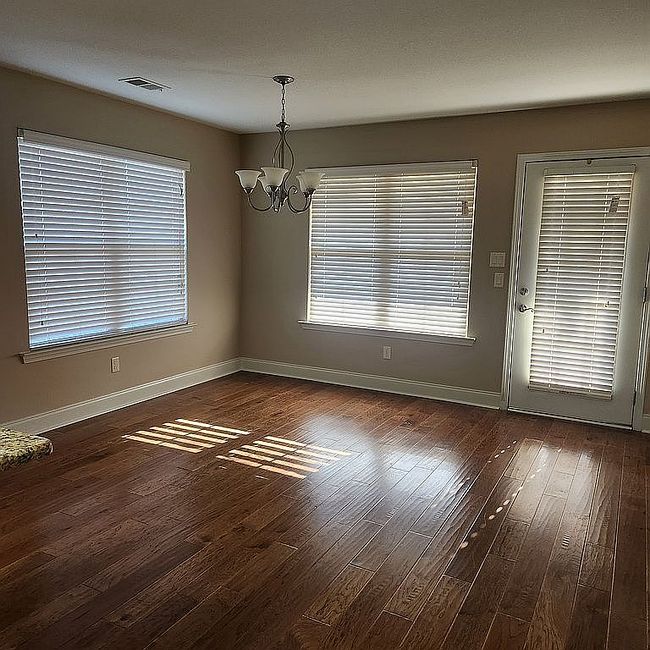 Photo of 5921 Foxdale Loop, Southaven, MS