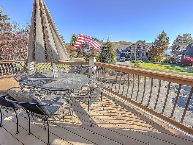 Image of 111 Lake Pointe Dr