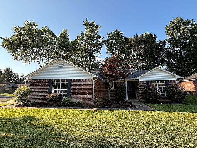 Photo of 4650 Thompson St, Conway, AR