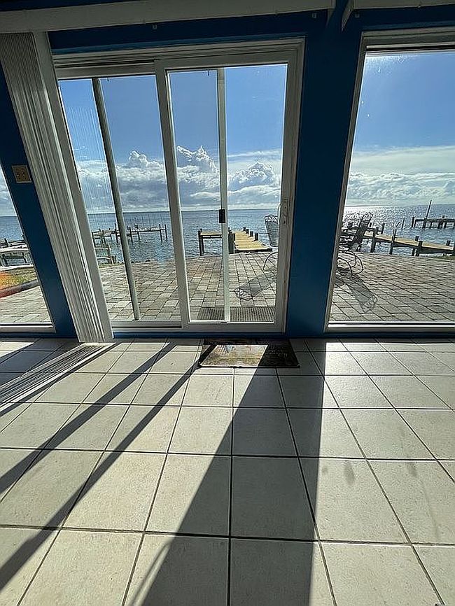 Additional photo 3 of property located at 31 Bayview Ln