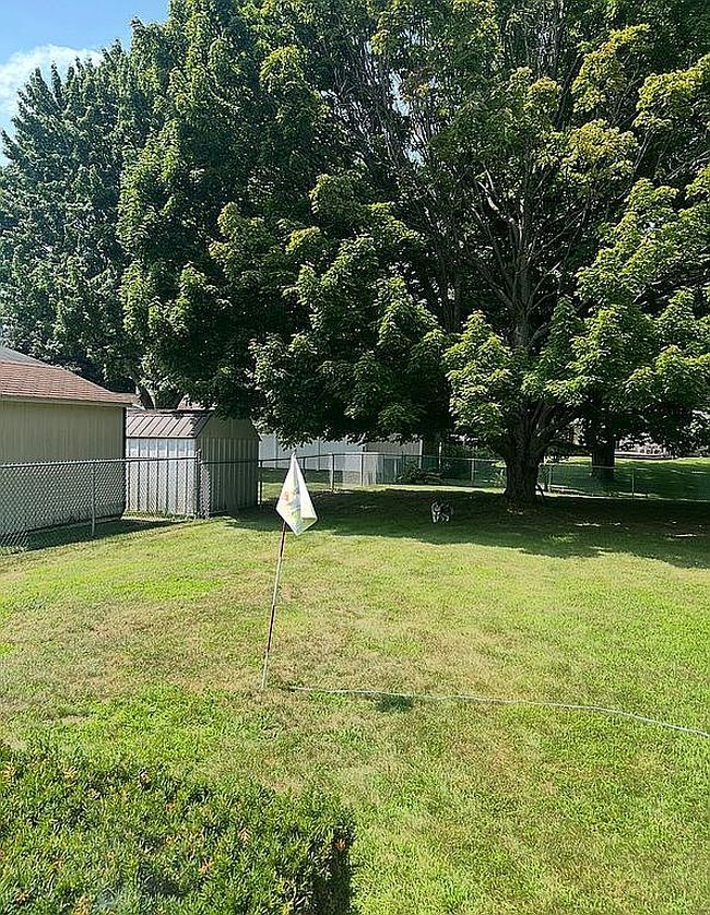 Photo of 4410 Lorna Ln, Erie, PA