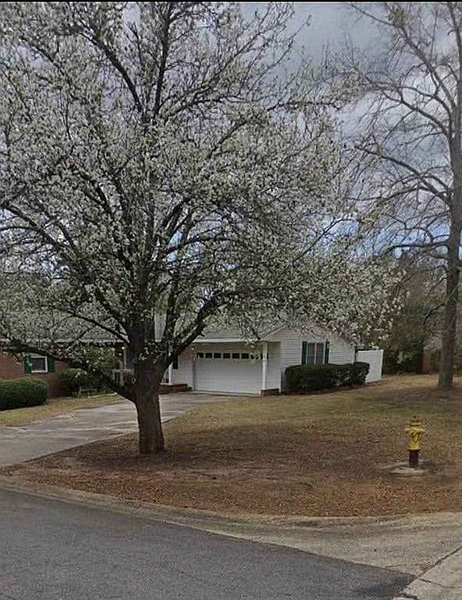Photo of 1407 Cambridge Rd, Perry, GA