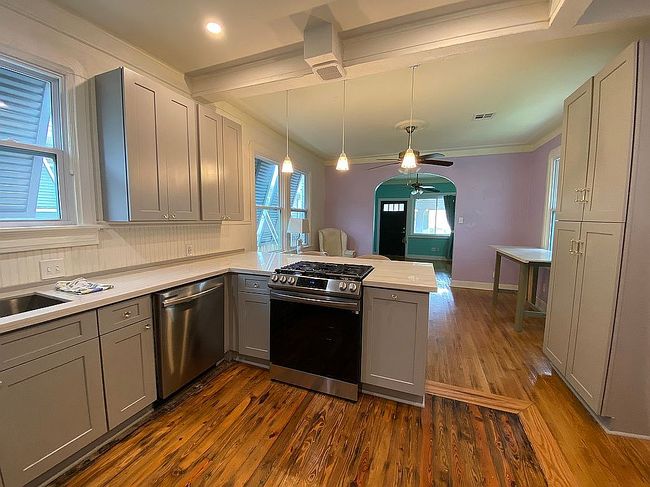 Image of 805 Hidalgo St