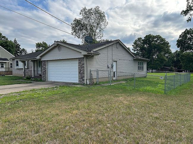 Photo of 112 Benton Ave, Youngstown, OH