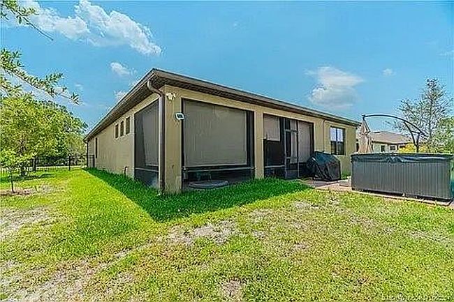 Photo of 6360 Nw Regent St, Port Saint Lucie, FL