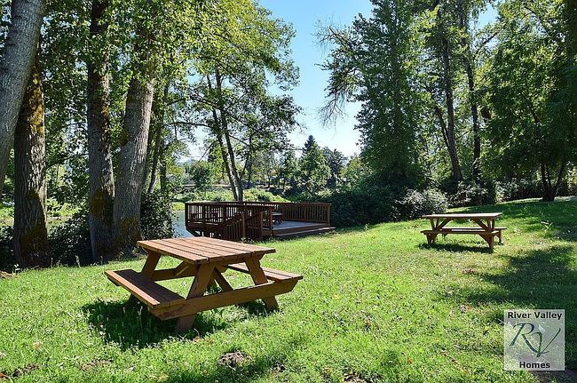 Preview of property located at 432 Ashwood Dr Space 432