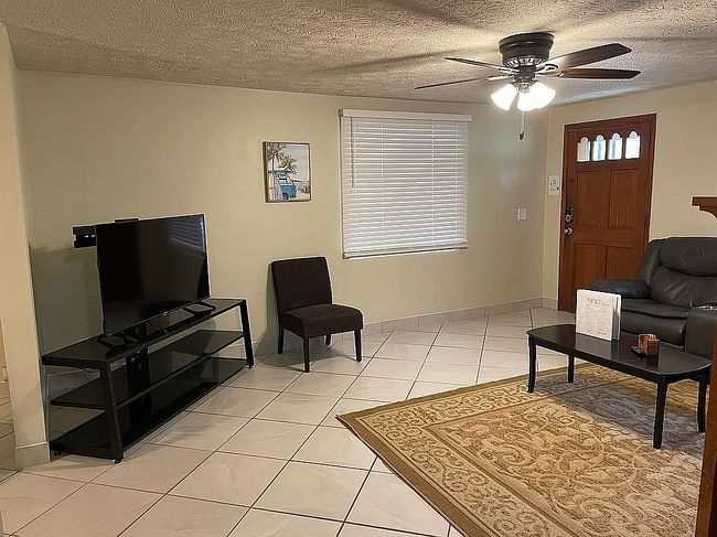 Image of 7881 W Mesa Ln