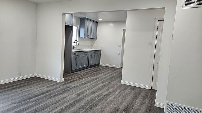 Image of 1016 E I St