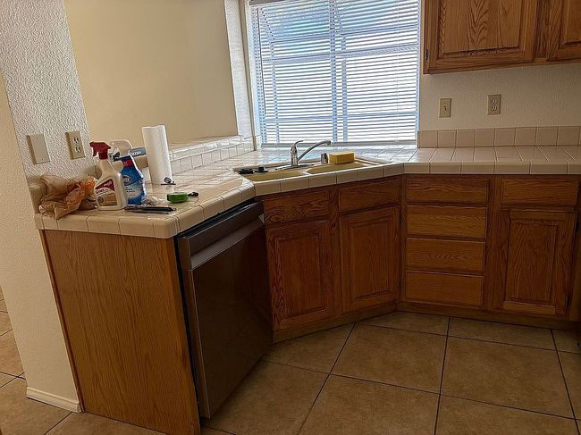 Photo of 2021 Angel Falls Dr, Henderson, NV