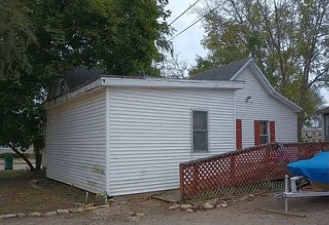 Photo of 157 S Center St, Joliet, IL