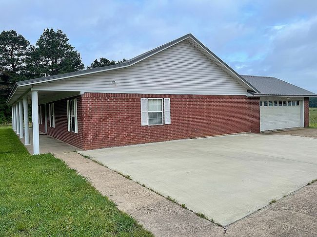 Image of 996 Sticky Rd
