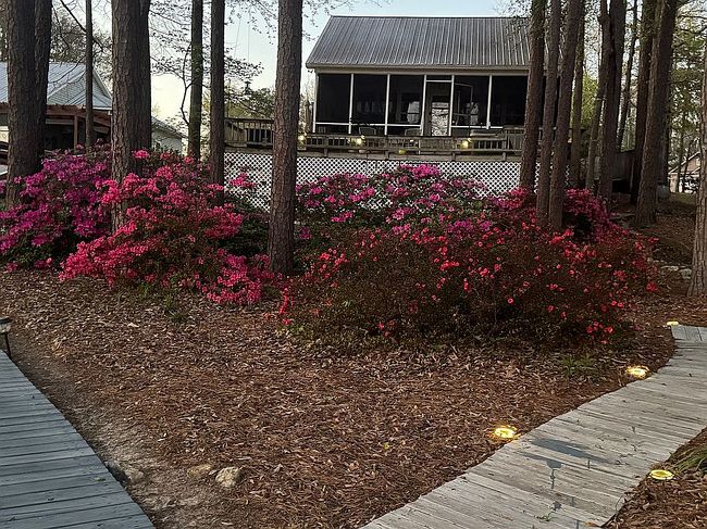 Additional photo 1 of property located at 5 Thomas Mill Ct