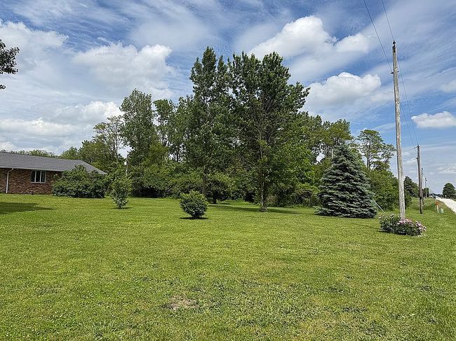 Photo of 1060 W 406 S, Marion, IN