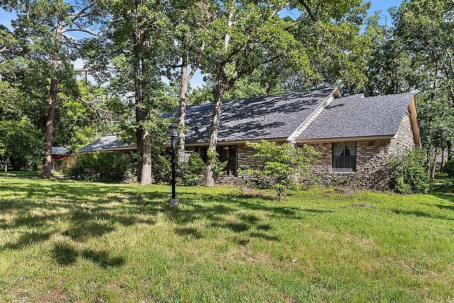 Photo of 110 Acker Dr, Ada, OK
