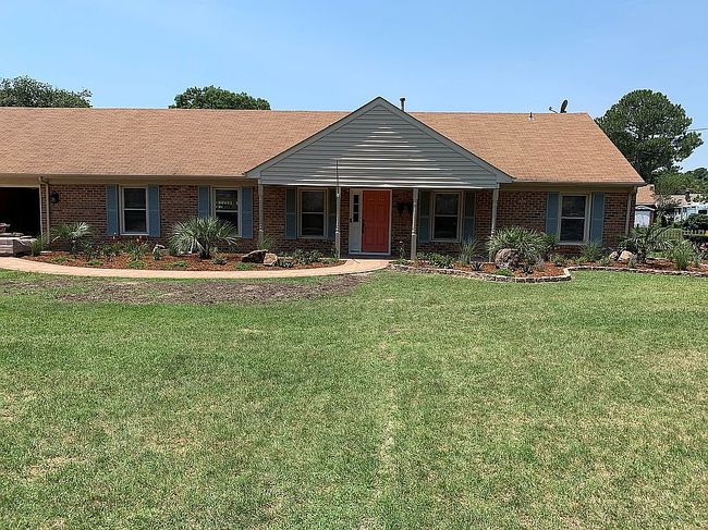 Additional photo 3 of property located at 2129 W Kendall Cir