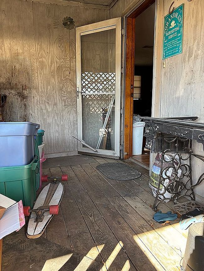 Image of 6623 Kelly Rd