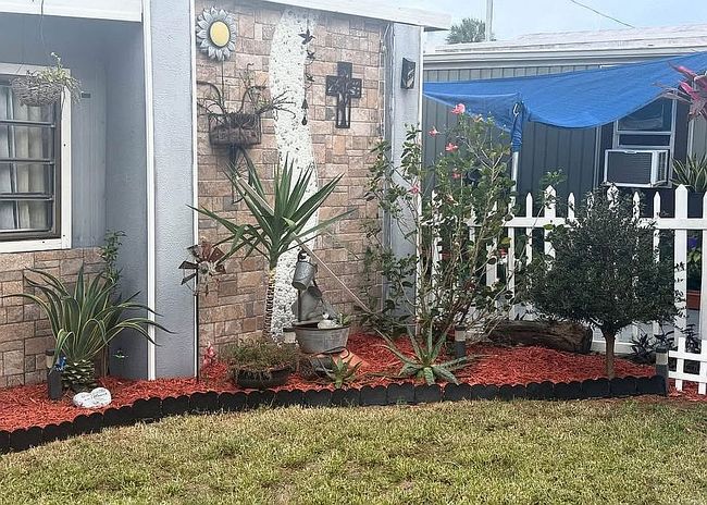 Photo of 1005 Orange Ave, Davenport, FL