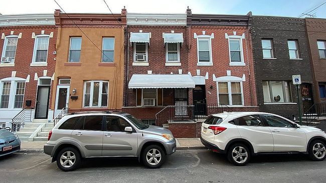 2322 S Alder St, Philadelphia, PA