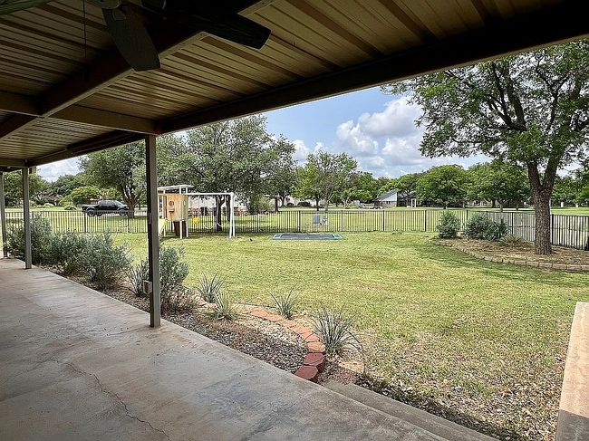 Additional photo 3 of property located at 5820 Pecan Valley Ln