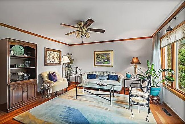 Additional photo 2 of property located at 1606 Gregden Shores Dr