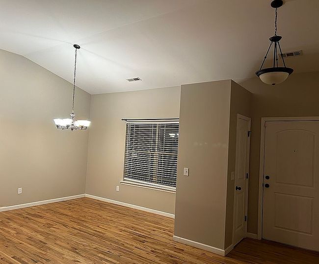 Additional photo 1 of property located at 198 Glendower Ln