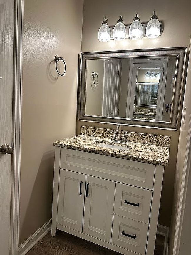 Image of 215 Windover Way