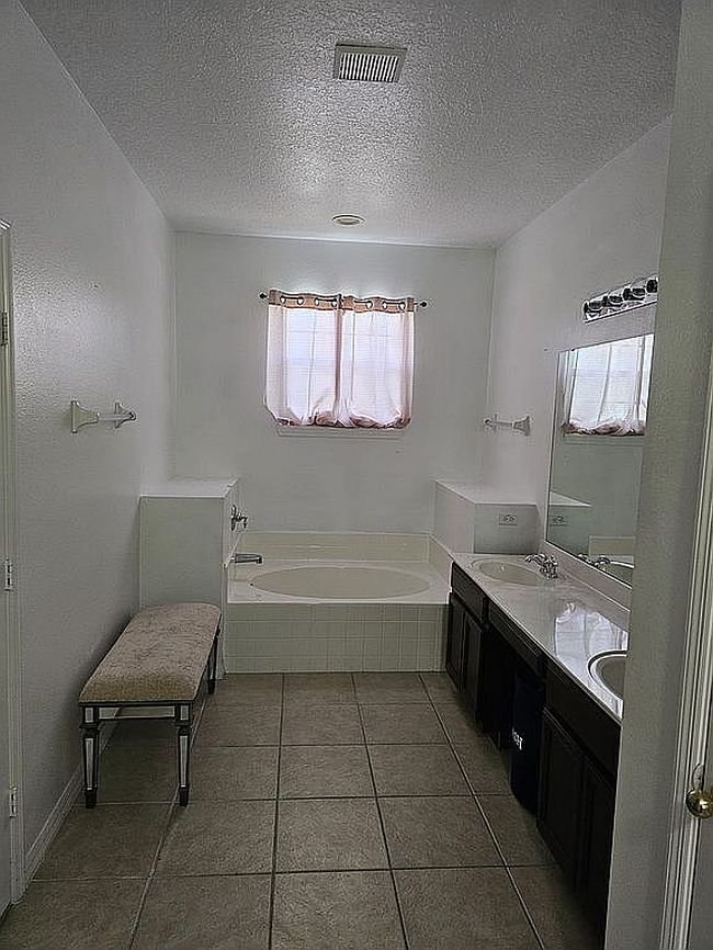 Photo of 3844 Siskin Dr, Kissimmee, FL