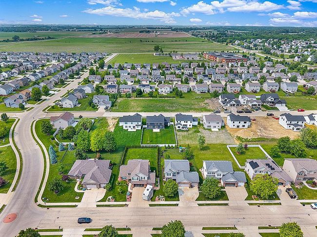 Photo of 2624 W Arden Way, Dunlap, IL
