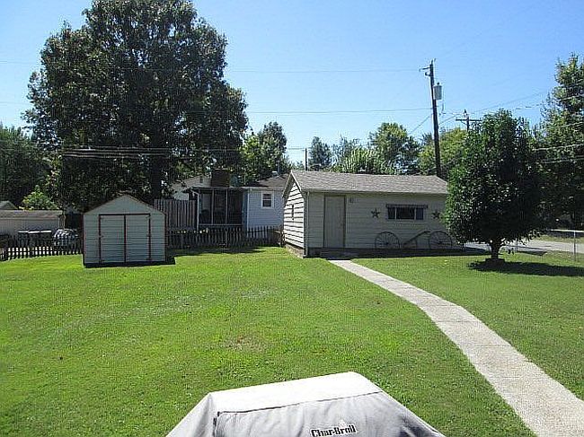 Photo of 1086 Princeton Rd, Madisonville, KY