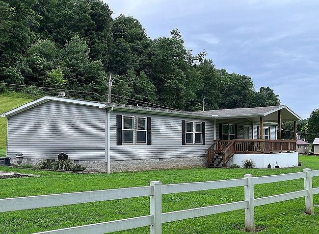 Photo of 174 Bernadine Ln, Garrison, KY